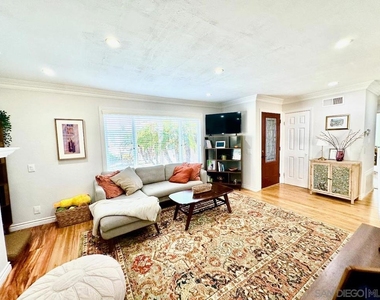 10216 Empress Ave - Photo Thumbnail 6