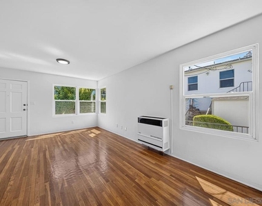 3628 Highland Ave - Photo Thumbnail 9