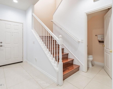 5053 Flagstone Lane - Photo Thumbnail 18