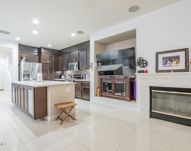 5053 Flagstone Lane - Photo Thumbnail 12