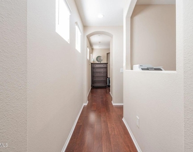 5053 Flagstone Lane - Photo Thumbnail 28