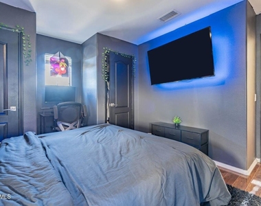 5053 Flagstone Lane - Photo Thumbnail 27