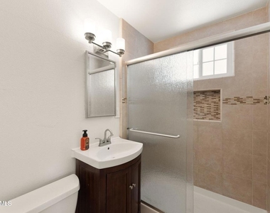 1053 Ayhens Street - Photo Thumbnail 3