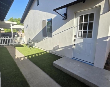 22158 Eccles Street - Photo Thumbnail 12