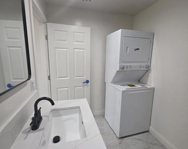 22158 Eccles Street - Photo Thumbnail 8