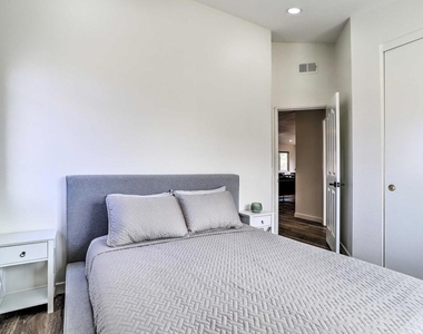44065 Dalea Court - Photo Thumbnail 28