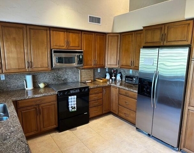 38894 Lobelia Circle - Photo Thumbnail 10