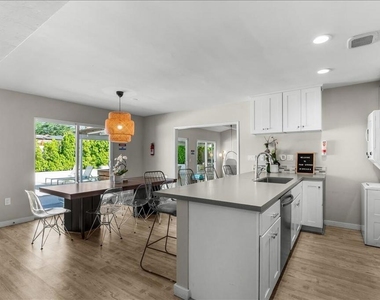 1184 E Pajaro Road - Photo Thumbnail 36