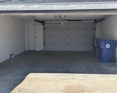 2373 Oahu Lane - Photo Thumbnail 19