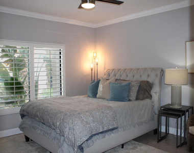 55069 Oak Hill - Photo Thumbnail 16