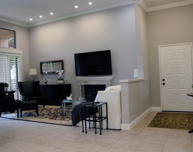 55069 Oak Hill - Photo Thumbnail 2