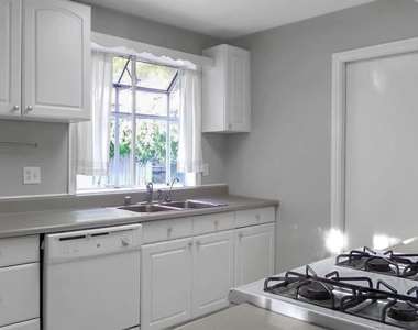 43351 Virginia Avenue - Photo Thumbnail 2