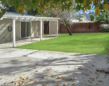 43351 Virginia Avenue - Photo Thumbnail 3