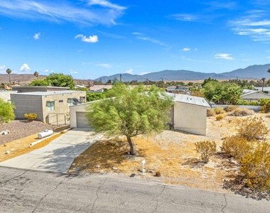 67645 Long Canyon Lane - Photo Thumbnail 34