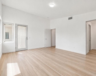 67645 Long Canyon Lane - Photo Thumbnail 18