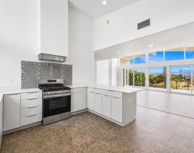 67645 Long Canyon Lane - Photo Thumbnail 5