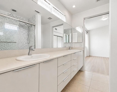 67645 Long Canyon Lane - Photo Thumbnail 16