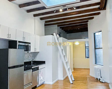 217 East 10th Street - Photo Thumbnail 3