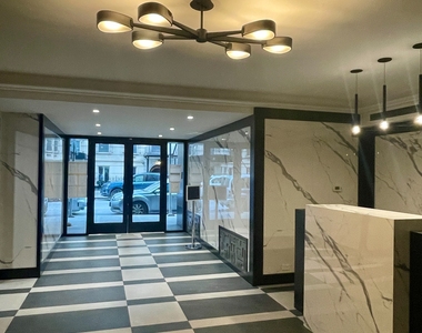 East 50th and 1st Ave - Photo Thumbnail 7