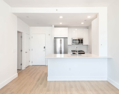 660 Washington St. - Photo Thumbnail 4