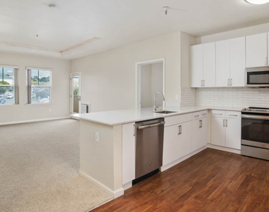 7800 El Camino Real - Photo Thumbnail 5