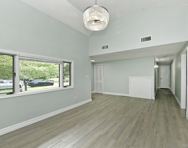 88 Matsunaye Drive - Photo Thumbnail 9