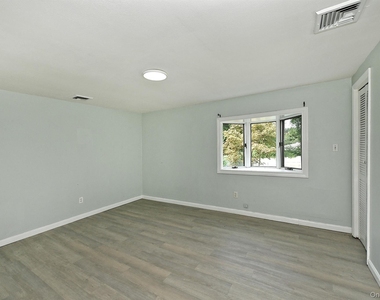88 Matsunaye Drive - Photo Thumbnail 13