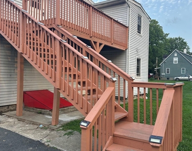 657 South Street - Photo Thumbnail 2