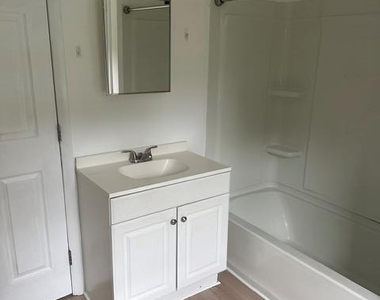 657 South Street - Photo Thumbnail 16