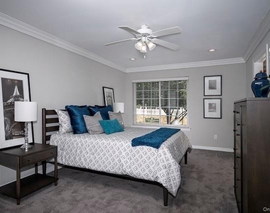 5000 Townhouse Drive - Photo Thumbnail 10