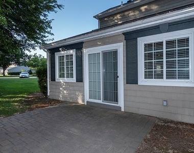 5000 Townhouse Drive - Photo Thumbnail 13