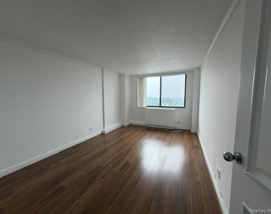 1 Bay Club Drive - Photo Thumbnail 12