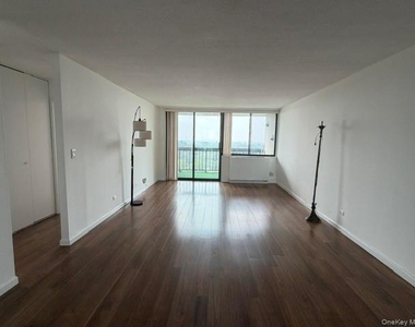 1 Bay Club Drive - Photo Thumbnail 6