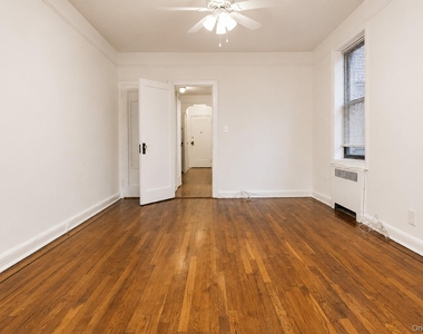 167-10 Crocheron Avenue - Photo Thumbnail 13