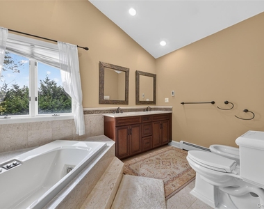 3 Pond Ridge Road - Photo Thumbnail 15