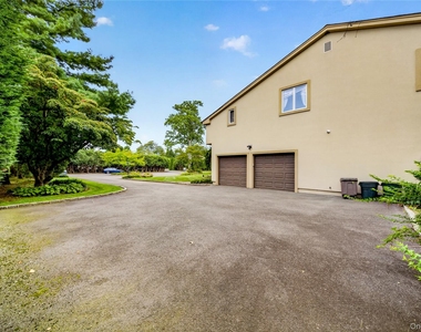 3 Pond Ridge Road - Photo Thumbnail 21