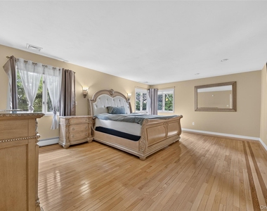 3 Pond Ridge Road - Photo Thumbnail 14
