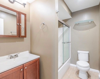 603 Fox Run Lane - Photo Thumbnail 1