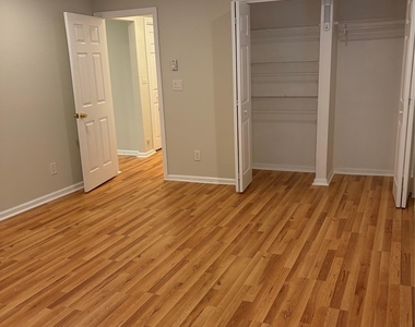 603 Fox Run Lane - Photo Thumbnail 8
