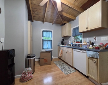 9 Hardenburg Road - Photo Thumbnail 2