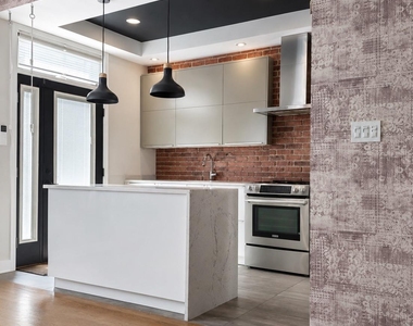 7822 81st Street - Photo Thumbnail 1
