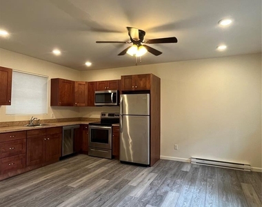 73 Webster Ave - Photo Thumbnail 2