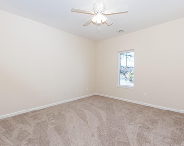 843 Lake Boulevard - Photo Thumbnail 8