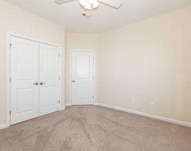 843 Lake Boulevard - Photo Thumbnail 11