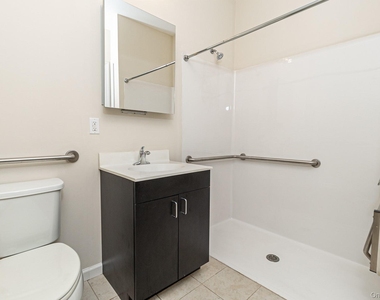 21 Robert Court Street - Photo Thumbnail 12