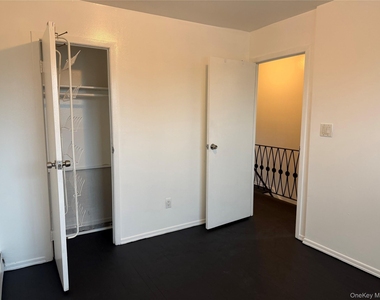 9320 243rd Street - Photo Thumbnail 13