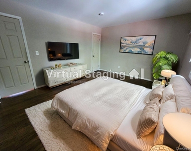 12 Roosevelt Drive - Photo Thumbnail 22