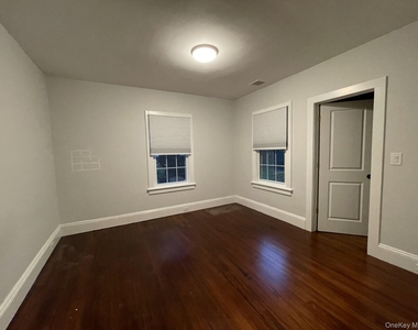39 Hillside Avenue - Photo Thumbnail 5
