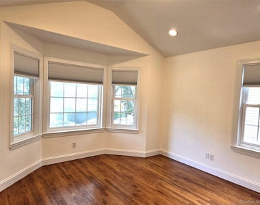 63 Dunwood Road - Photo Thumbnail 10