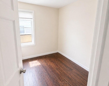 8269 166th Street - Photo Thumbnail 8